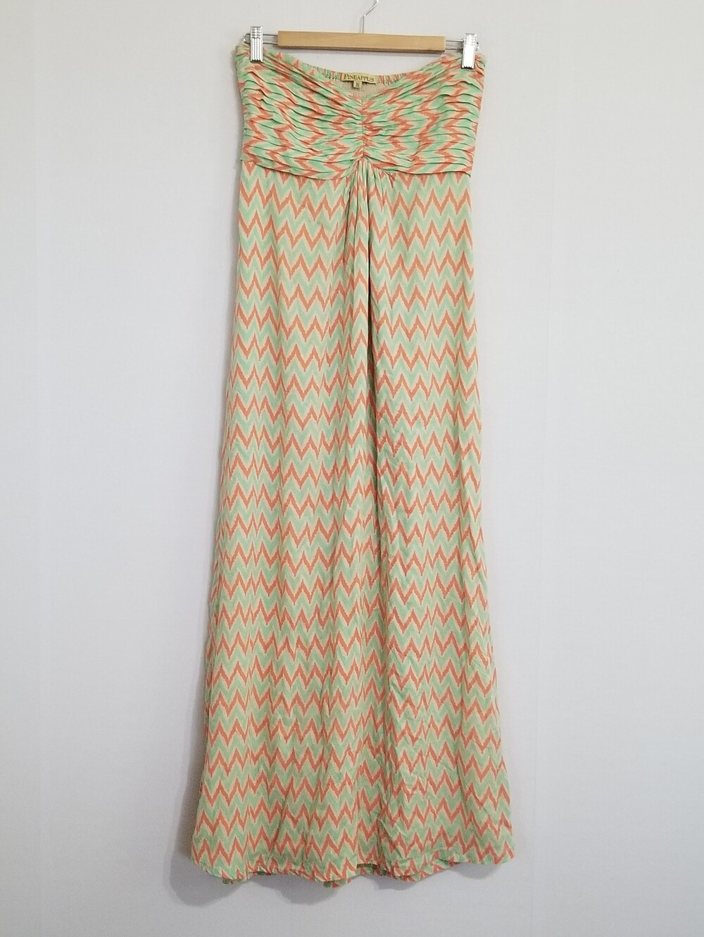 Pineapples Boutique Soft Chevron Strapless Maxi Dress Size Medium